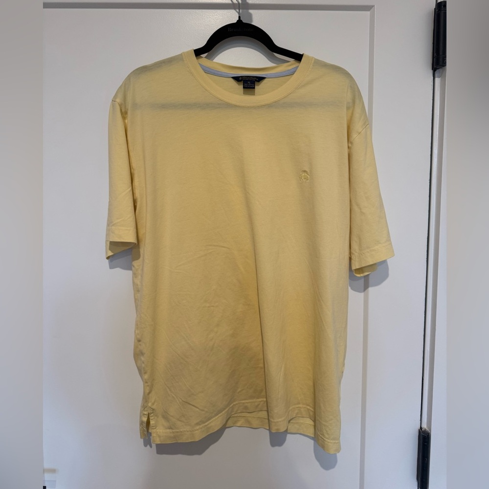 Brooks Brothers Light Yellow Short Sleeve Tee
